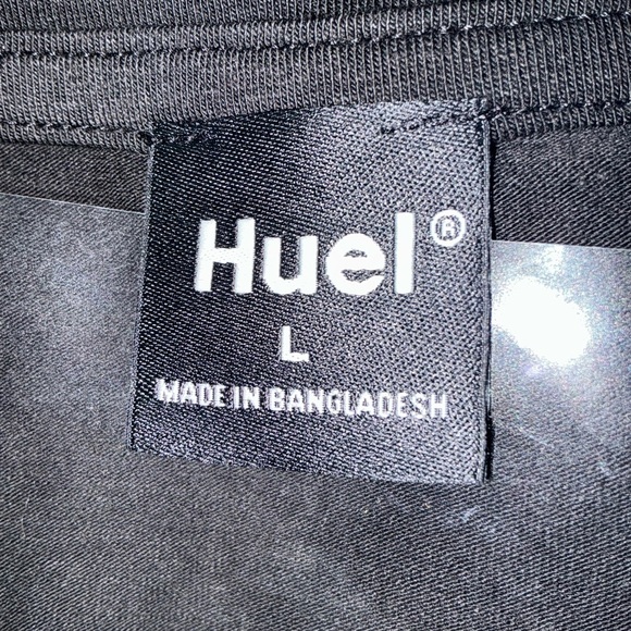 New Huel Women’s Black Short Sleeve Tee Size Large - Picture 7 of 7